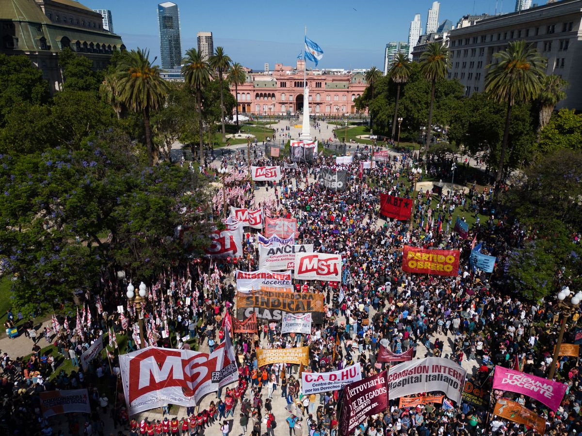 ARGENTINA : DEJA VU HISTORICO, POLITICO, SOCIAL  Y ECONOMICO